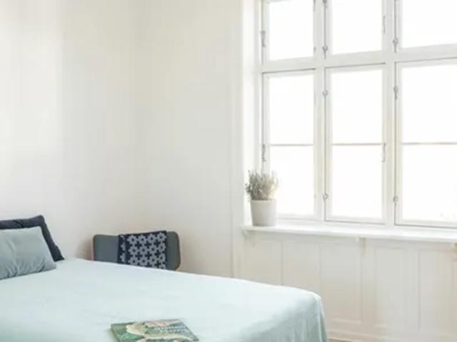 Zimmer til leje i Frederiksberg C, Brøndby