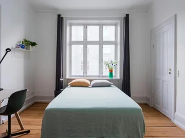 Zimmer til leje i Frederiksberg C, Brøndby