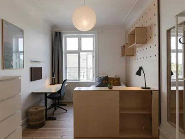 Zimmer til leje i Frederiksberg C, Brøndby