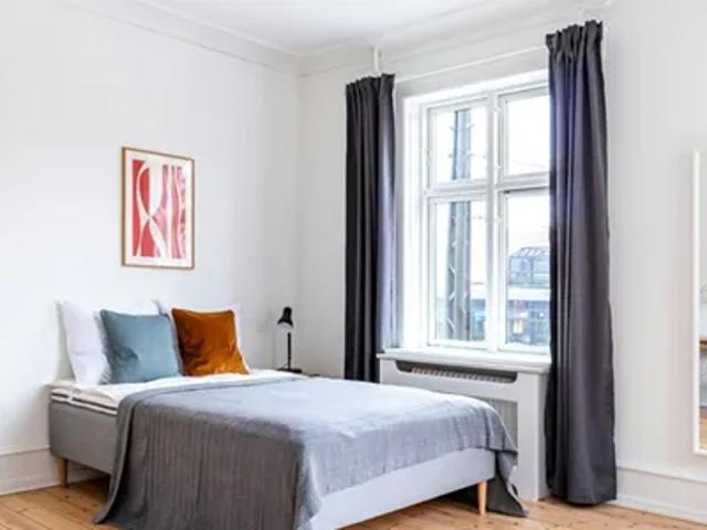 Zimmer til leje i Frederiksberg C, Brøndby