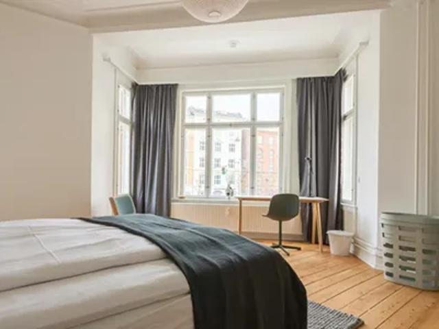 Zimmer til leje i Frederiksberg C, Brøndby