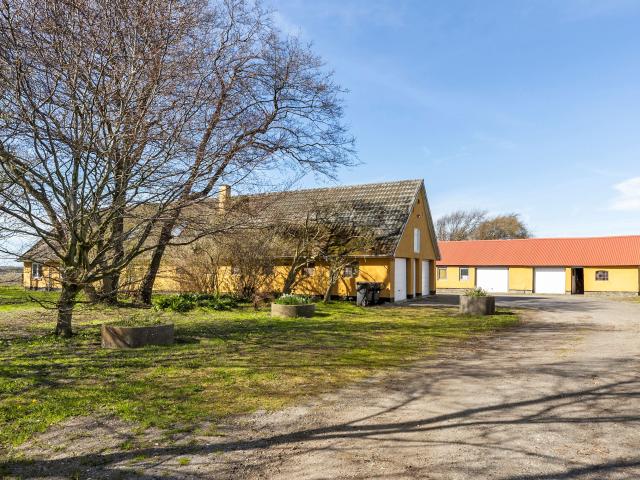 Landejendom til salg i Brønderslev, Brønderslev-Dronninglund