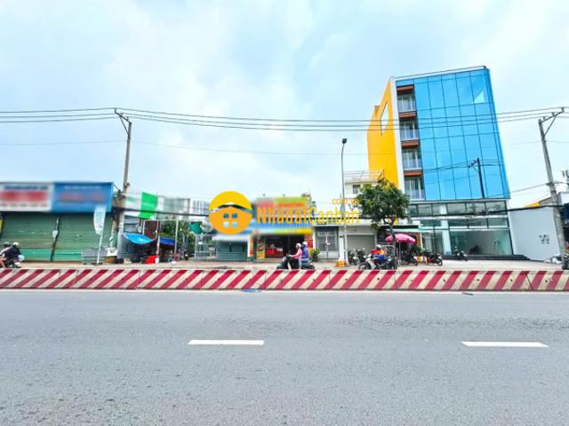 Nhà mặt phố bán