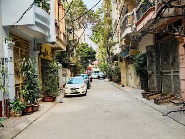 Nhà bán tại Hoàn Kiếm, Hà Nội