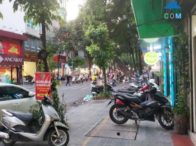 Nhà mặt phố bán tại Hoàn Kiếm, Hà Nội