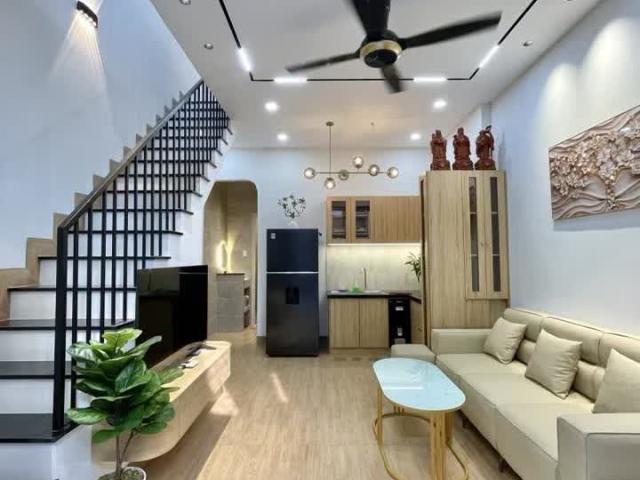 Nhà bán tại Khuôn viên UBND Thành phố Hồ Chí Minh, Thành phố Hồ Chí Minh