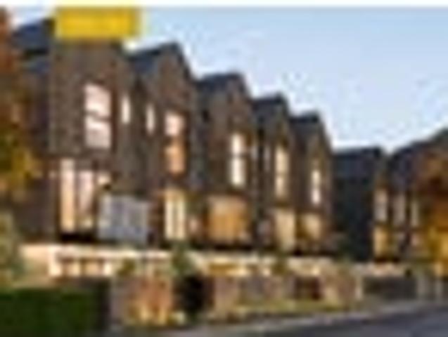 Townhouse for sale in Otakou