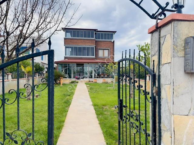 Burhaniye, Balikesir içerisinde satılık Villa