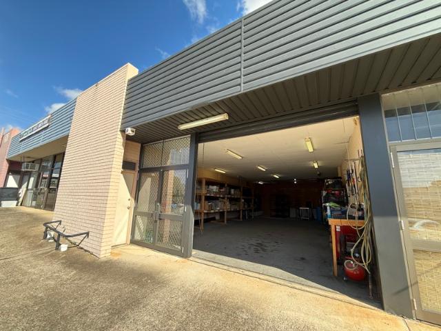 Warehouse for sale in Canberra, Australian Capital Territory