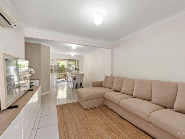 Townhouse for sale in Toombul, Queensland