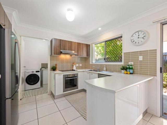Townhouse for sale in Toombul, Queensland