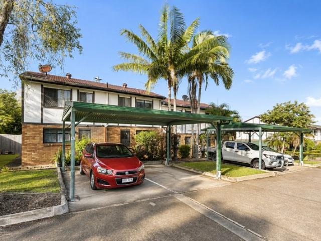 Townhouse for sale in Toombul, Queensland