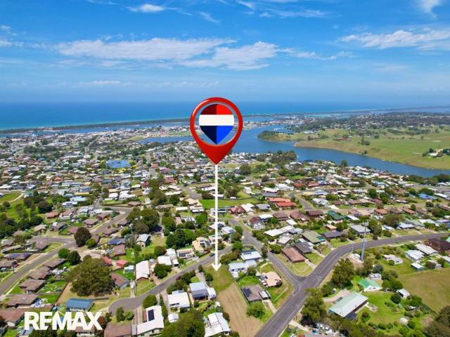 Land for sale in Lakes Entrance, Victoria
