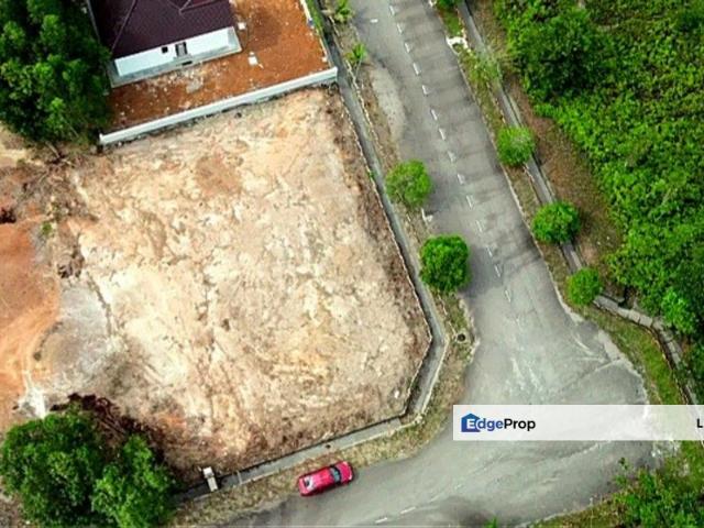 House for sale in Durian Tunggal, Malaka