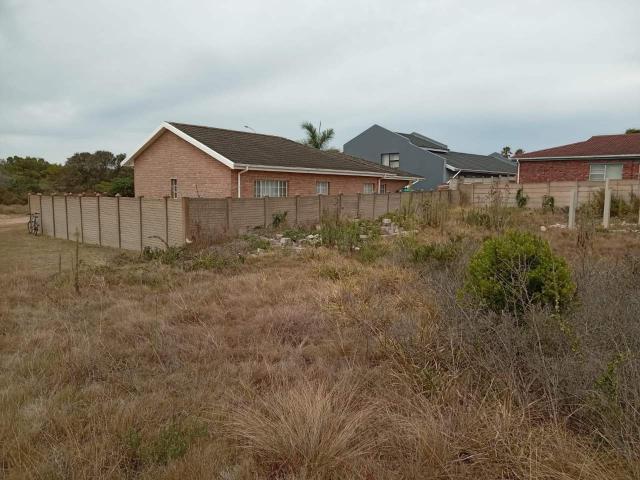Land for sale in Cape St Francis, Eastern Cape