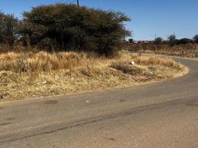 Land for sale in Mafikeng, North West