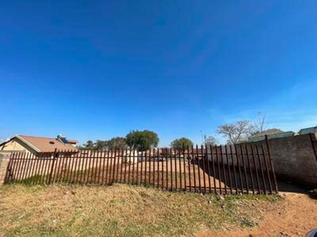 Land for sale in Vosloorus, Gauteng