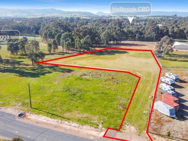 Cottage for sale in Holbrook, New South Wales