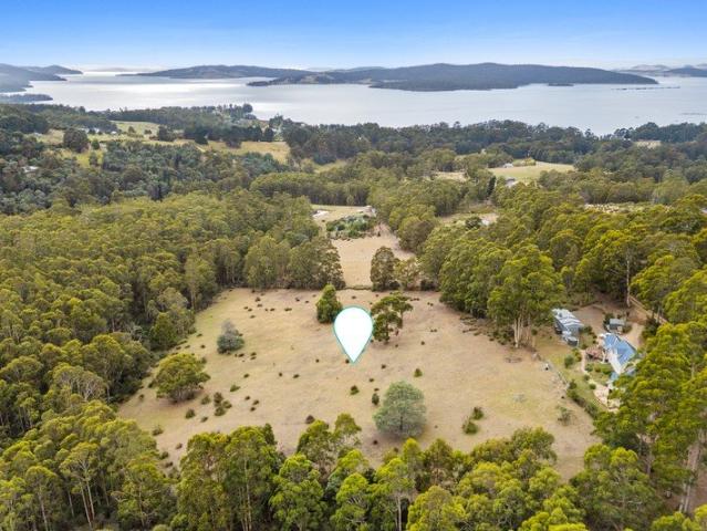 Land for sale in Birchs Bay, Tasmania