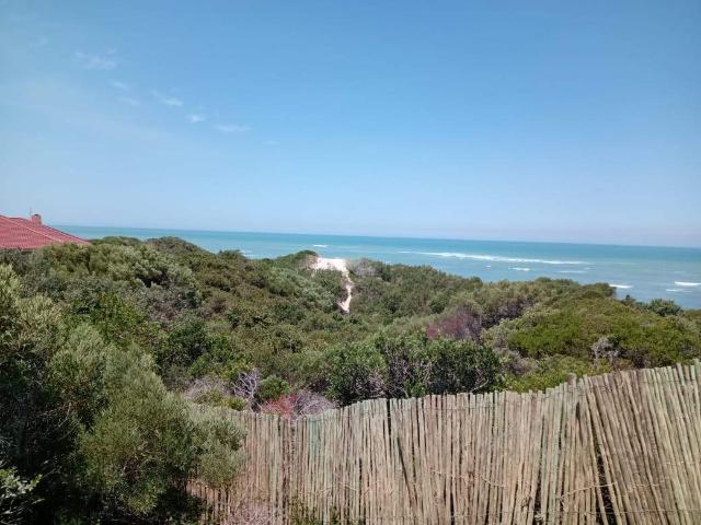 Land for sale in Cape St Francis, Eastern Cape