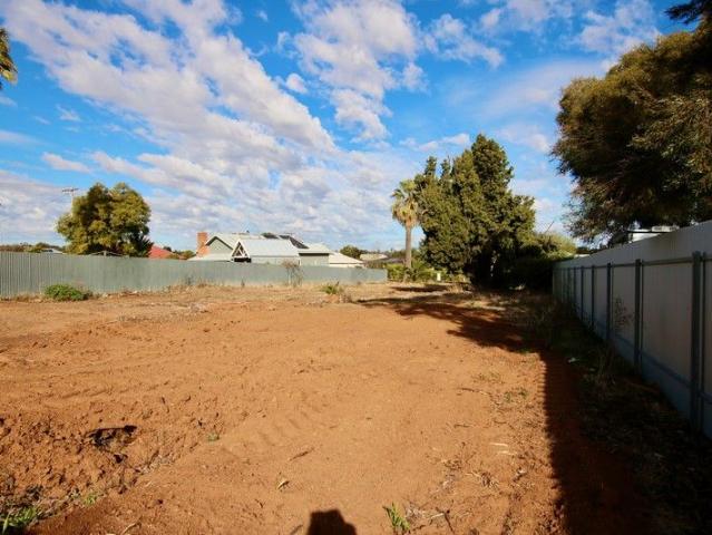 Land for sale in Charlton, Victoria