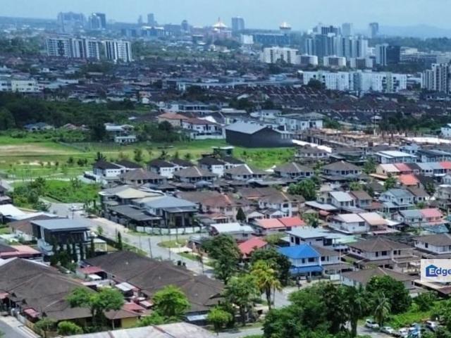 Shop for sale in Kuching