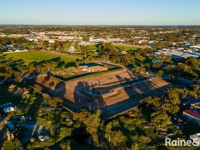 Land for sale in Brinkley, South Australia