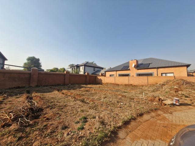 Land for sale in Waterkloof, Gauteng