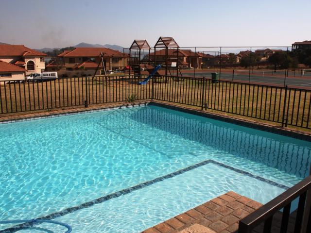 Land for sale in Hartbeespoort Dam Nature Reserve, North West