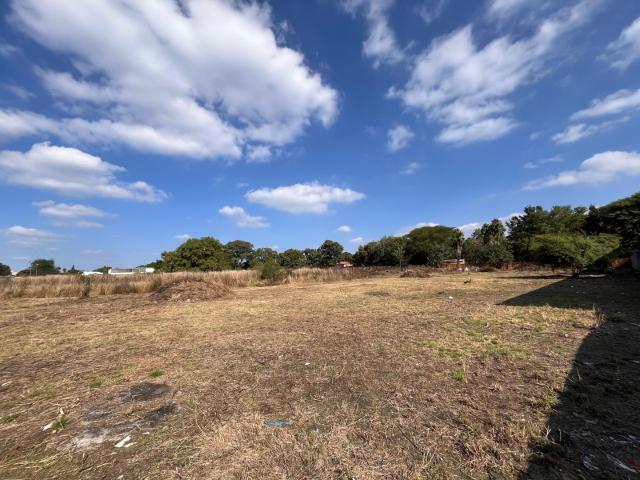 Land for sale in Hartbeespoort Dam Nature Reserve, North West