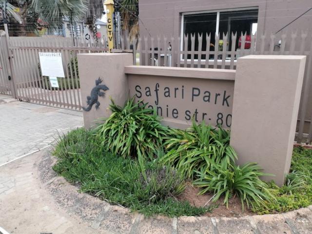 Land for sale in Hartbeespoort Dam Nature Reserve, North West