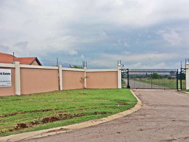 Land for sale in Hartbeespoort Dam Nature Reserve, North West