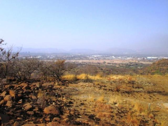 Land for sale in Hartbeespoort Dam Nature Reserve, North West