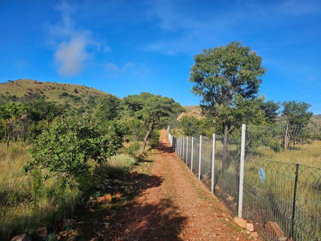 Land for sale in Tlhabane, North West