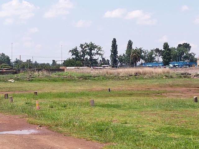 Land for sale in Tshiawelo, Soweto