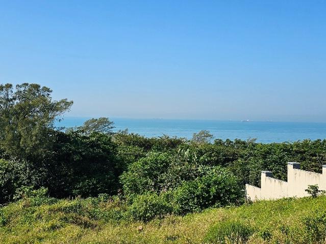 Land for sale in La Mercy, Kwazulu-natal