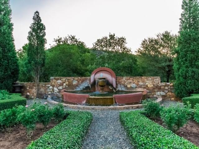 Land for sale in Hartbeespoort Dam Nature Reserve, North West
