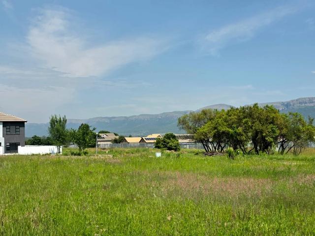 Land for sale in Hartbeespoort Dam Nature Reserve, North West