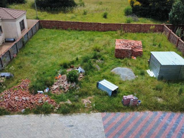 Land for sale in Dr Kenneth Kaunda, North West