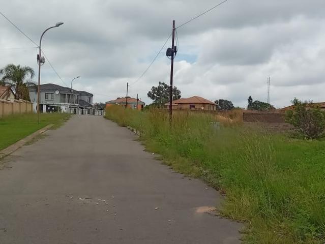 Land for sale in Mohlakeng, Gauteng