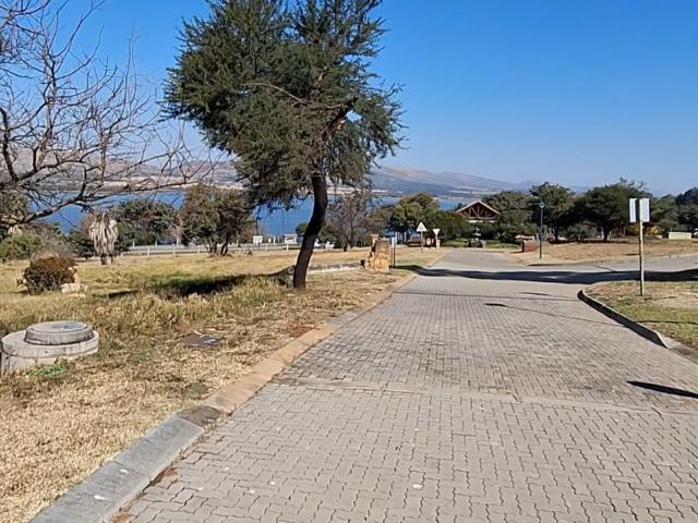 Land for sale in Hartbeespoort Dam Nature Reserve, North West