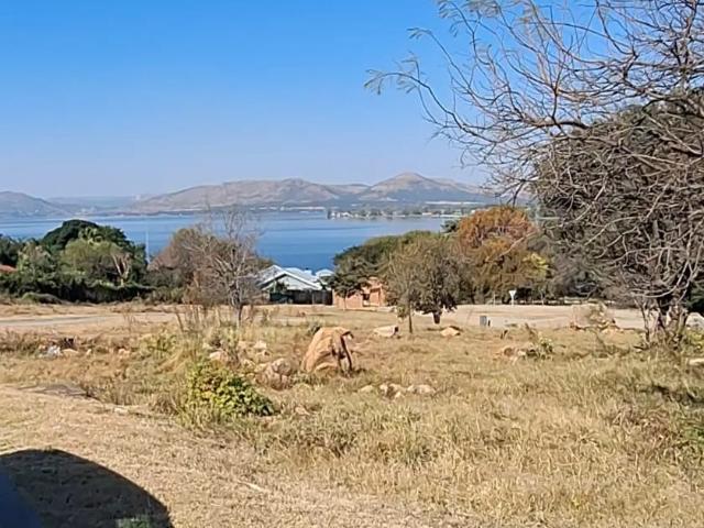 Land for sale in Hartbeespoort Dam Nature Reserve, North West
