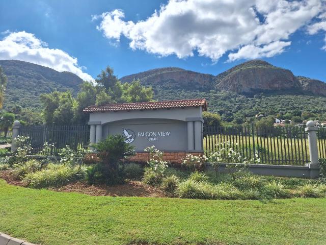 Land for sale in Hartbeespoort Dam Nature Reserve, North West