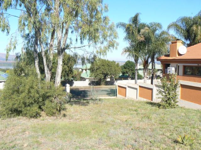 Land for sale in Hartbeespoort Dam Nature Reserve, North West