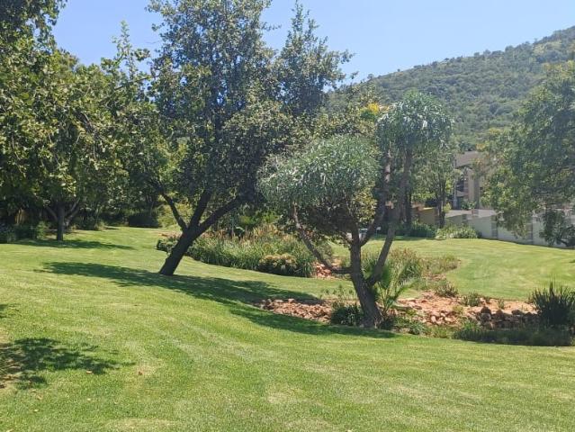 Land for sale in Hartbeespoort Dam Nature Reserve, North West