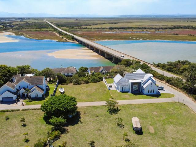 Land for sale in Cape St Francis, Eastern Cape