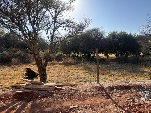 Land for sale in Hartbeespoort Dam Nature Reserve, North West