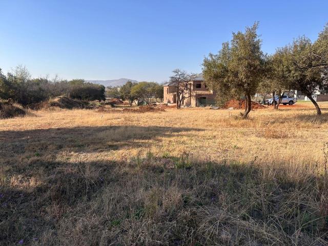 Land for sale in Hartbeespoort Dam Nature Reserve, North West