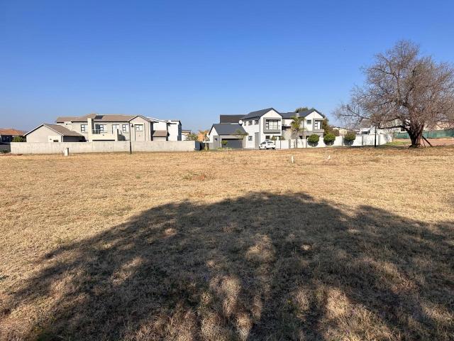 Land for sale in Hartbeespoort Dam Nature Reserve, North West