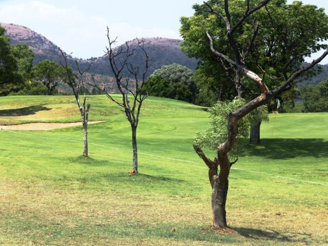 Land for sale in Hartbeespoort Dam Nature Reserve, North West